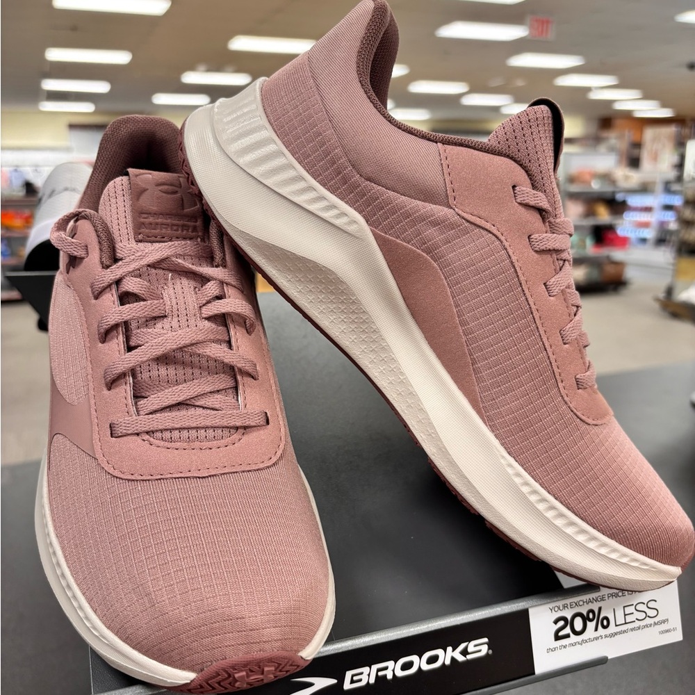 Under Armour Aurora 3 Womens Training Shoes Pink White Sneaker 3025060-600 Sz 9 - Picture 2 of 8